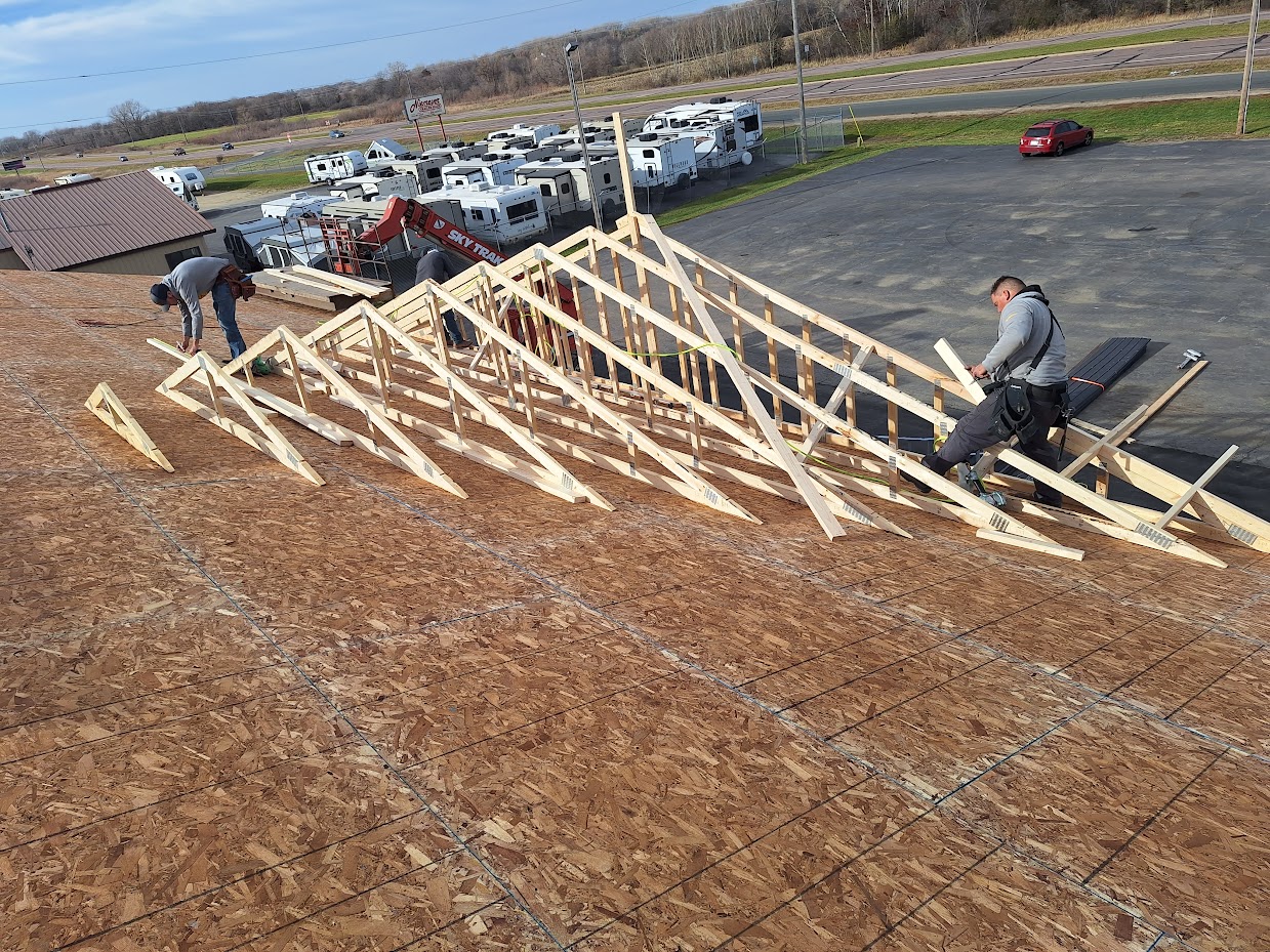 Reframing roof facade